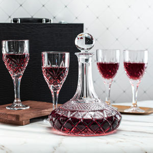 Ensemble de <span class=keywords><strong>carafe</strong></span> à vin en cristal luxueux de 5 pièces, fabriqué à la machine, avec 4 verres à pied - <span class=keywords><strong>Carafe</strong></span> en verre taillé diamant style vintage - Product Image 1