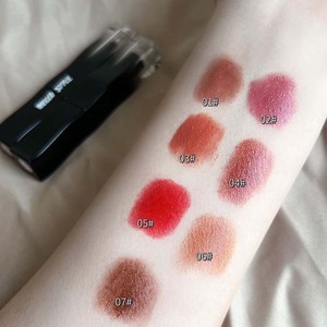 Hello Style Mineral Lipstick Black Wave Espejo hidratante Brillo de agua Blanqueamiento para estudiantes Brillo de labios sólido - Product Image 2