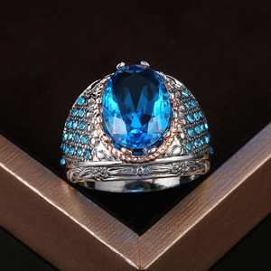 Anello Intrecciato Vintage per Donne, Stile Lussuoso e Audace, Accessorio Creativo per Feste, Regalo di Moda - Product Image 2