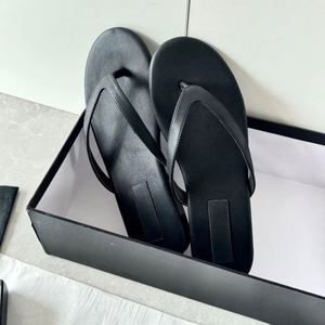 Sandalias de Diseñador de Lujo para Hombre, Chanclas de Playa para Exteriores, Pantuflas Planas de Alta Calidad para Hombre y Mujer, Sandalias Casuales Modernas - Product Image 1
