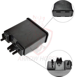 Pièces de moteur de <span class=keywords><strong>voiture</strong></span> <span class=keywords><strong>Bidon</strong></span> en carbone pour réservoir d'<span class=keywords><strong>essence</strong></span> pour SAIC MAXUS D60 D90 D90 PRO G10 G20 G50 G90 RG10 T60 T70 T90 EV30 V80 V90 - Product Image 4