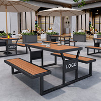 Outdoor All-in-One Wasserdichtes Sonnenfestes Korrosionsbeständiges Klappbares Tisch-Stuhl-Set Modernes Holz Integriertes Essgruppen-Set
