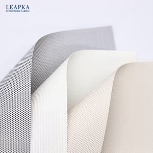 2021 عالية الجودة بالجملة الشمس الظل ستائر نوافذ تتحرك على بكرة دوارة تعتيم الستائر واقية من الشمس النسيج نشمر مصراع - Product Image 2