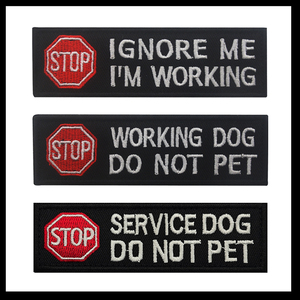 Ignoro ME che <span class=keywords><strong>sto</strong></span> lavorando ricamo divertente Pet Dog Patch servizio cane frase in tessuto da cucire cappello per cani gilet fai da te etichetta <span class=keywords><strong>con</strong></span> chiusura - Product Image 1