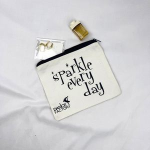 Manufacturer of Custom Logo Printing Canvas Zipper Travel Cosmetic Pencil <b>Case</b> Packing Pouch Natural Cotton Canvas <b>Makeup</b> Bag - Product Image 5