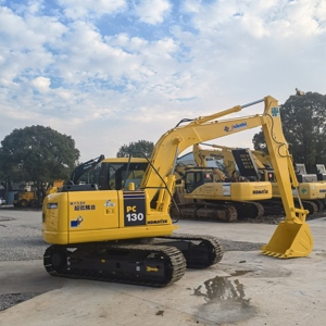 Excavadora Usada Komatsu PC130 de 13 Toneladas de Alta Eficiencia en Excelentes Condiciones, Excavadora Usada Barata PC 35MR 40MR 55MR con Pocas Horas de Trabajo - Product Image 3