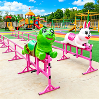 Manège de parc d'attractions extérieur à propulsion humaine en fibre de verre, avec parcours de course Tortue, Lapin et Cochon, pour aire de jeux Kiddyson