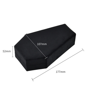 Étui à bijoux original de style gothique, petit coffret à bijoux en forme de coquille, étuis à bijoux noirs en velours - Product Image 2
