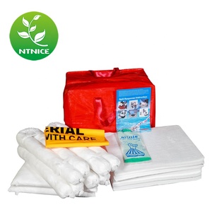 Kit Portatile da 30L per Contenere Sversamenti di Olio con Tamponi Assorbenti, Prodotto Ecologico per Prevenire le Fuoriuscite - Product Image 4