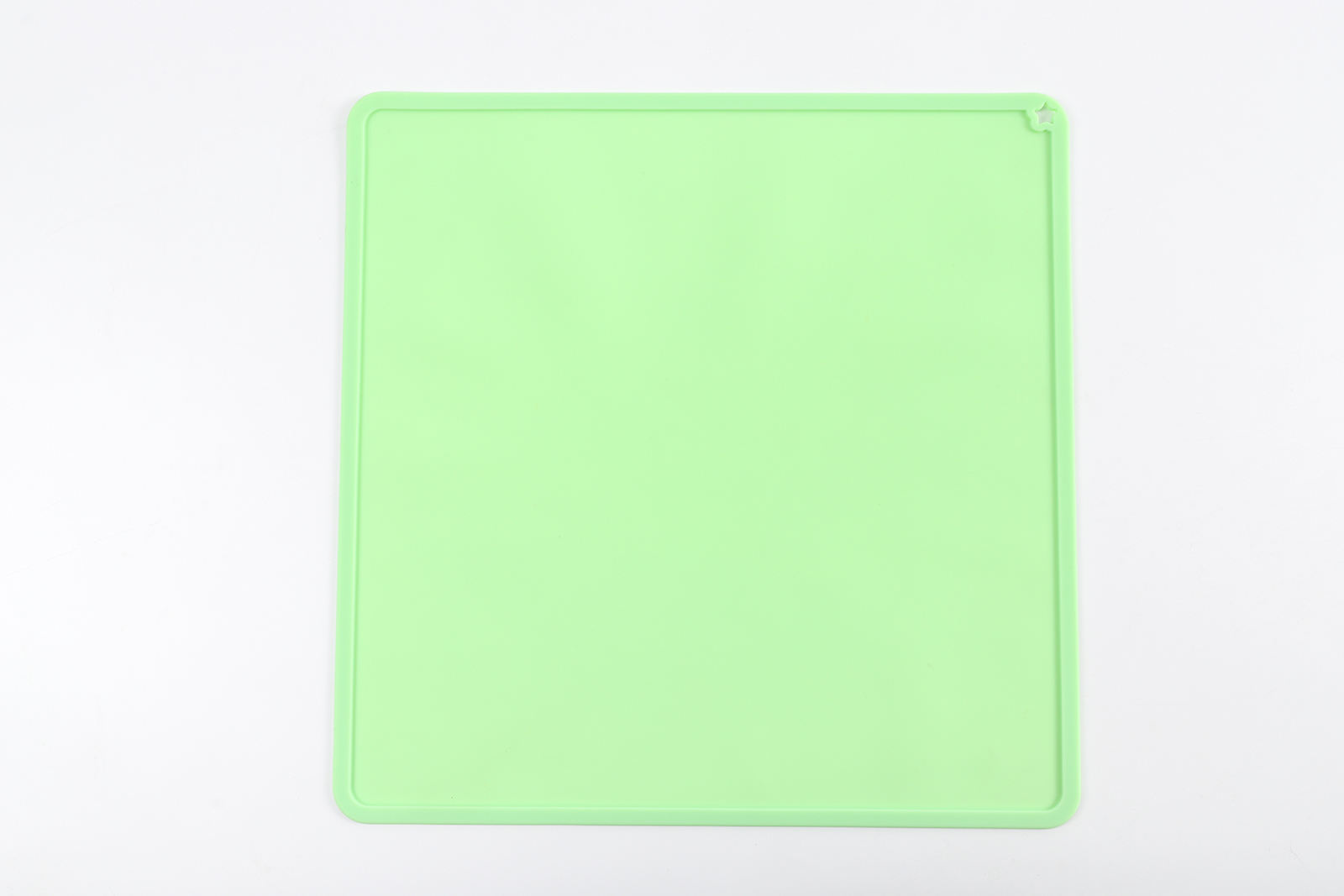 สีเขียว