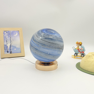 Lampada <span class=keywords><strong>da</strong></span> <span class=keywords><strong>Tavolo</strong></span> Pianeta Romantico, Lampada Creativa Galassia per Comodino, Decorazione Ispirata a Instagram per Camera <span class=keywords><strong>da</strong></span> Letto e Casa in Affitto - Product Image 3