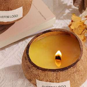 <span class=keywords><strong>Bougie</strong></span> en coquille de noix de coco artisanale en <span class=keywords><strong>bois</strong></span> naturel avec logo personnalisé, <span class=keywords><strong>bougie</strong></span> parfumée à la cire de soja avec des huiles essentielles - Product Image 2