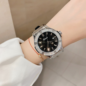 Reloj de Mujer Sencillo con Correa de Cuero Redonda, Estilo Retro y de Alta Gama, Reloj de Cuarzo para Estudiantes, Venta al por Mayor - Product Image 1