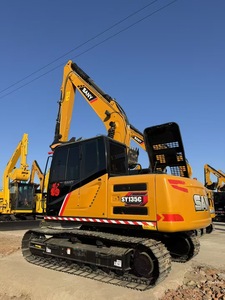 Excavadora de cadenas SANY SY135C con cucharón hidráulico de 1.2m de capacidad, motor Cummins, bomba y componentes principales, modelo usado de 13 toneladas, 2024 - Product Image 1