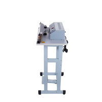 Machine de scellage semi-automatique à pédale haute efficacité pour sachets de boissons et sacs plastiques électroniques