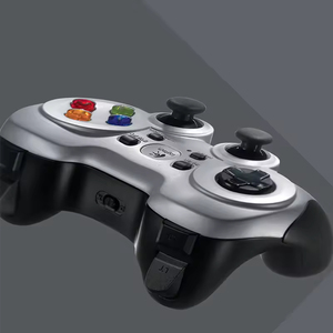 คอนโทรลเลอร์เกมไร้สาย Logitech F710 2.4G ของแท้ พร้อมระบบสั่นสะเทือนคู่ ปุ่ม D-Pad 4 ทิศทาง ตัวรับสัญญาณ USB Nano สำหรับ Windows - Product Image 3