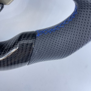 Volant en cuir Alcantara 100% fibre de carbone populaire pour Renault <span class=keywords><strong>Mégane</strong></span> / Scénic - Product Image 4