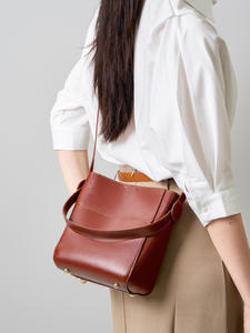 Sac seau tendance pour femmes, sac à main en cuir véritable/sac à bandoulière, poche avant, sac bandoulière en cuir de vache avec sangle réglable - Product Image 6