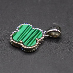 Collar con Colgante de Ágata Trébol de Cuatro Hojas, Plata de Ley 925, Chapado en Oro de 18K, Diseño Personalizado, Conjunto de Joyería Moderna - Product Image 3