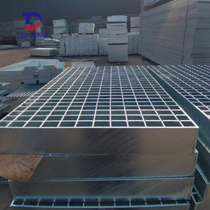 Panneaux de grilles soudées, grille en acier galvanisé à chaud de haute résistance avec mailles de <span class=keywords><strong>30x30</strong></span> pour plateformes industrielles - Product Image 5