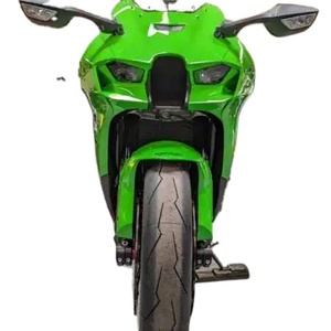 スリル満点のスピードとパフォーマンスを新しい忍者 Rスポーツバイクで