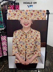ผ้าแจ็คการ์ดคุณภาพสูงจากเวียดนาม ลายดอกคามิลเลีย ผ้าสำหรับชุดลำลองสุดหรู พร้อมลายพิมพ์ - Product Image 4