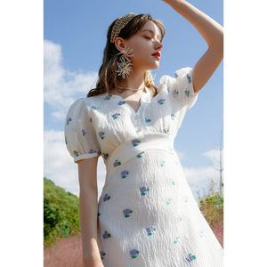 Vestido Vintage con Mangas Abullonadas y Cuello en V, Corte Ajustado, Personalizable al por Mayor - Product Image 3