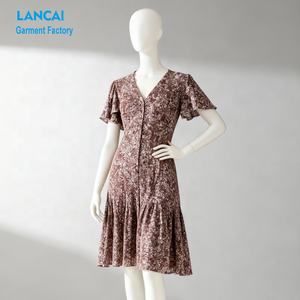 ผู้ผลิตเสื้อผ้าขายส่งเดรสคอวีแขนกุดผ้าฝ้ายฤดูร้อนแบบสั่งทำแบรนด์ส่วนตัวเดรสระบายชั้นและเดรสยาว - Product Image 1