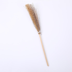 Balai <span class=keywords><strong>de</strong></span> sorcière moderne pour adolescents, accessoires d'Halloween, baguette magique <span class=keywords><strong>de</strong></span> Potter, déguisement <span class=keywords><strong>de</strong></span> magicien, vaisselle <span class=keywords><strong>de</strong></span> fête, décorations <span class=keywords><strong>de</strong></span> table du Nouvel An en bois - Product Image 3