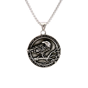 Yunnique – collier en acier inoxydable pour hommes, pendentif corbeau, chaîne au design animalier Vintage, bijoux cadeau - Product Image 5