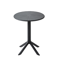 Table de salle à manger d'hôtel en plastique, petite taille, légère, durable, imperméable, ronde, pour usage extérieur et intérieur, vente en gros d'usine