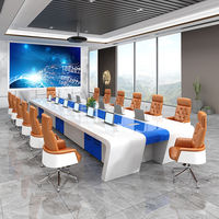 Mobilier de bureau haut de gamme salle de réunion bureau salle de réunion Table de conférence avec chaises de direction assorties longue Table de réunion
