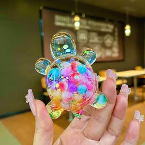10 Diseños <span class=keywords><strong>de</strong></span> Adornos <span class=keywords><strong>de</strong></span> Resina, Accesorios Acrílicos, Líquido Flotante, Muñeca <span class=keywords><strong>de</strong></span> Escritorio, Venta al por Mayor, Regalos para Niños, Juguetes Promocionales - Product Image 2