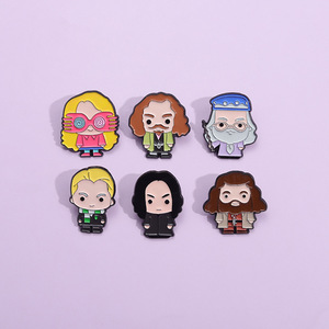 Broche en métal Anime de dessin animé Creative Magic Academy épinglette fantaisie pour vêtements et accessoires - Product Image 1