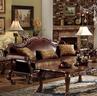 Meubles anciens de luxe, structure en bois, canapés et fauteuils en cuir, cadre en bois sculpté à la main, ensemble de canapés en cuir