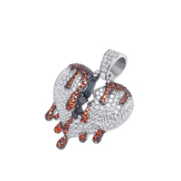 Pendentifs en forme de grand cœur fendu de rubis rouge flamboyant sacré plaqué or pendentif cœur brisé glacé