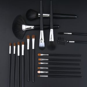 18pcs Synthetic Pony Hair Makeup Brush Set Wood Handle Copper Ferrule Flat Fan Face Eye Powder Eyeshadow Cosmetic Brushes Black - Product Image 6