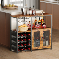 Meuble de rangement vintage rustique en bois brun et fer pour la maison, restaurant, comptoir de bar, vitrine à vin avec panneaux en panneaux de particules