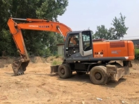 Offre Spéciale a utilisé Hitachi 210w Hitachi machines de ZX210W-3 rendement élevé faibles heures de travail roue d'excavatrice utilisée