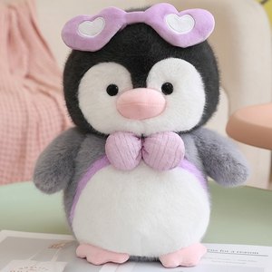 Jouet personnalisé pingouin kawaii avec tenues créatives, adorable poupée pingouin en peluche douce pour enfants - Product Image 3