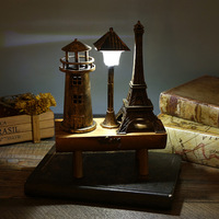 Sablier décoratif de style européen rétro, design de phare et de moulin à vent, avec fonction lumineuse, en plastique et bois, pour les mariages