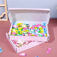 Boîte cadeau rose avec impression de logo personnalisé Boîte d'expédition postale en carton ondulé avec impression de colis postal
