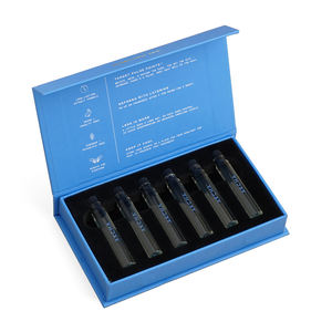 Verpakking van luxe parfummonsters in kartonnen doosjes met aangepast logo, rollerflesjes en cadeauverpakking - Product Image 2