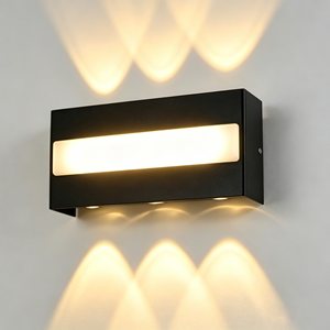 Lampada da parete moderna nera impermeabile regolabile Led su e giù acrilico lampada da parete per l'illuminazione esterna - Product Image 2