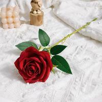 Anpassbare Handgefertigte Einzelne Rote Rose Künstliche Blume Realistisch Echt Wirkende Samtblume Umweltfreundlich für Hochzeiten