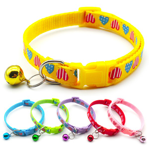 Collar de nailon para mascotas con diseño de separación, hebilla separable, estampado de pata, Collar de perro y gato con campana - Product Image 2