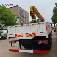 Camion-grue HOWO 6X4 de 400 CV, 20T, pneus 12.00R20, conduite à droite, pour projets de levage en ingénierie en Namibie - Approvisionnement direct usine