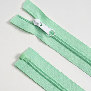 Fabbrica diretta di alta qualità su misura denti normali cerniera in Nylon per la lavorazione dell'indumento accessori - Product Image 1