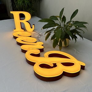 Panneau publicitaire LED 3D personnalisé en acrylique pour extérieur/intérieur, à fixer au mur, avec plusieurs couleurs pour les bureaux et les magasins - Product Image 3