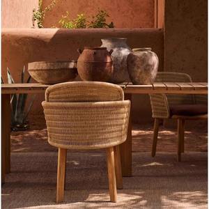 Ensemble de table et chaises de jardin en teck avec structure en alliage d'aluminium, résistant aux intempéries, design moderne et minimaliste - Product Image 2